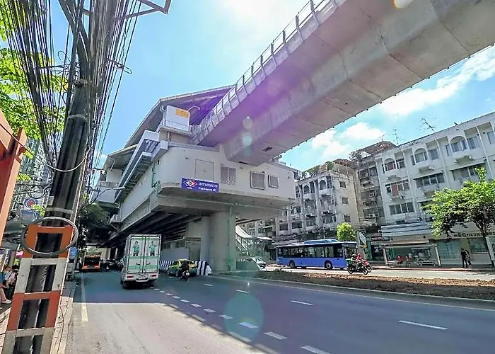 Oyo 525 Mrt Phetkasem 48/1 Place Bangkok
